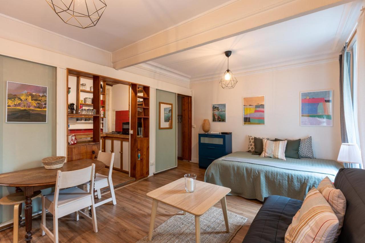 Appartement Au Coeur De Montmartre Paris Exterior photo